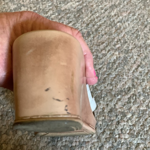 Montego Bay Club White & Tan Wedge Sandals with Stylish Straps - Picture 7 of 7